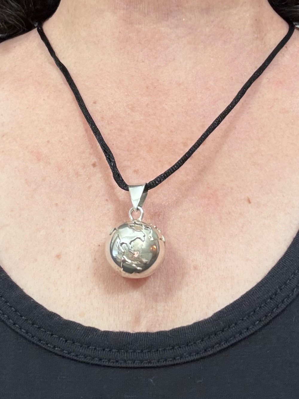 Silver Globe Charm/Pendant Necklace